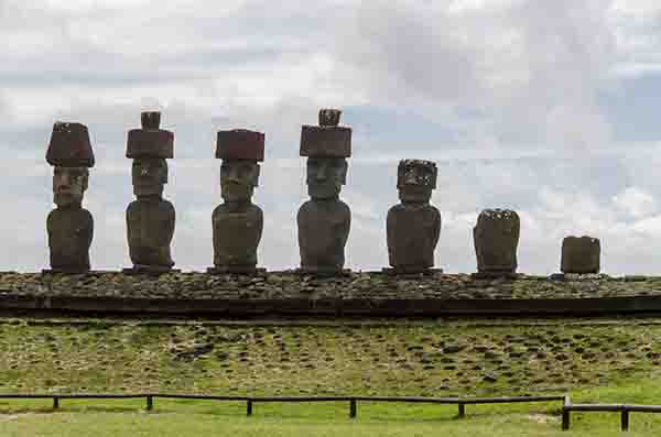162 - Chile - isla de Rapa Nui o Pascua - Anakena - Ahu Nau Nau